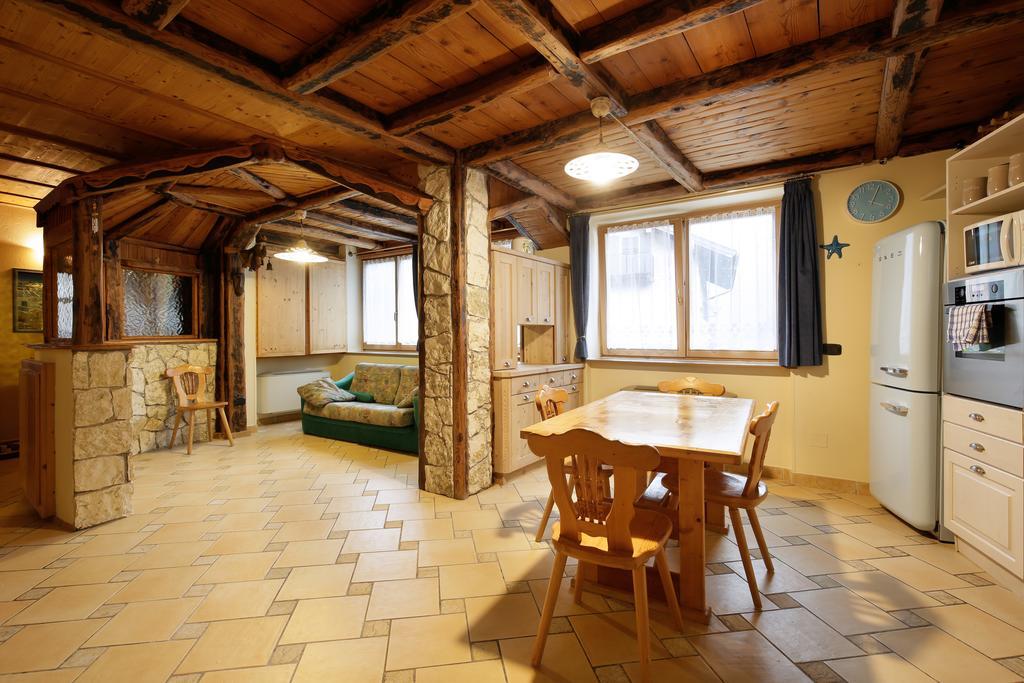 Appartamenti Dolomiti Moena Exterior photo
